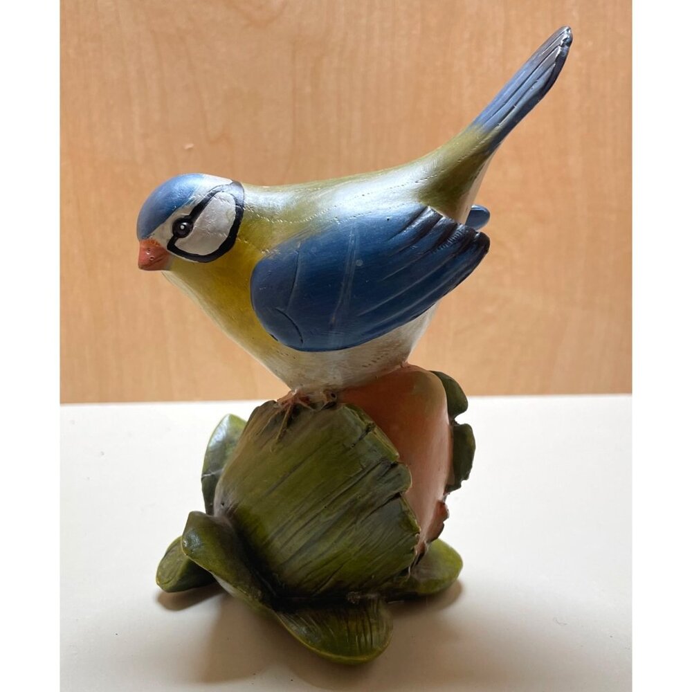 Sweet Vintage Evergreen Home & Garden Resin Bird Figurine on Flower Bud